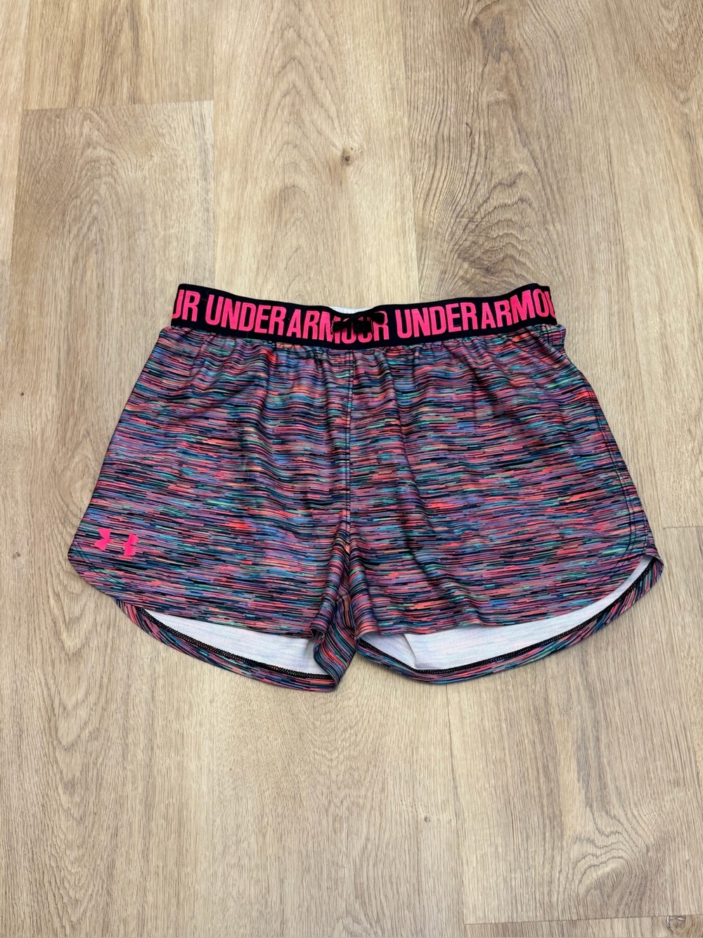 Under Armour Heat Gear Loose Fit Athletic Shorts